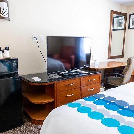 Days Inn By Wyndham College Park Atlanta Airport South Экстерьер фото