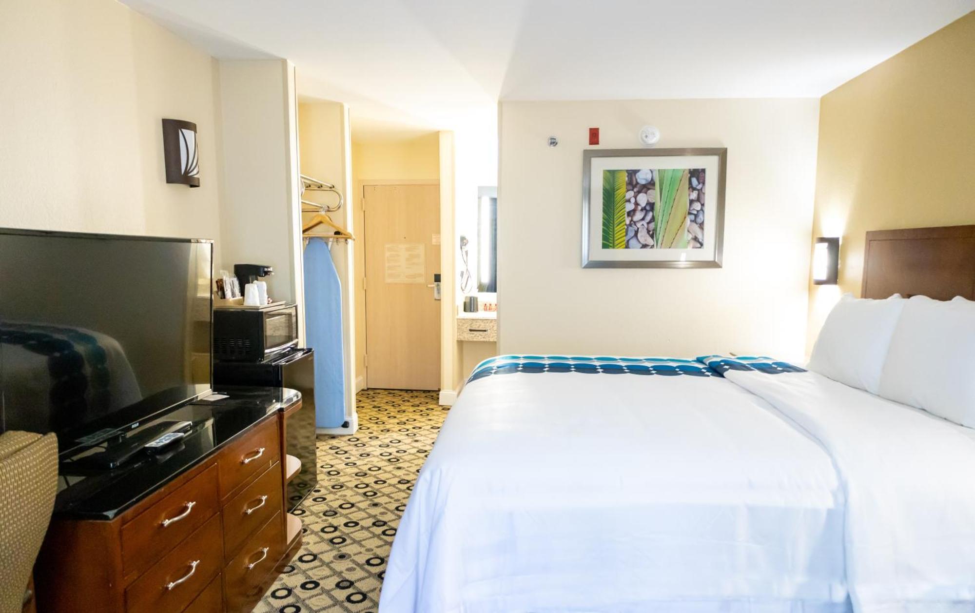Days Inn By Wyndham College Park Atlanta Airport South Экстерьер фото